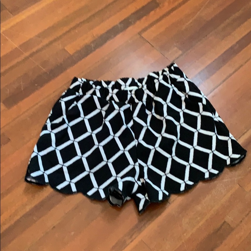 Black and white printed shorts